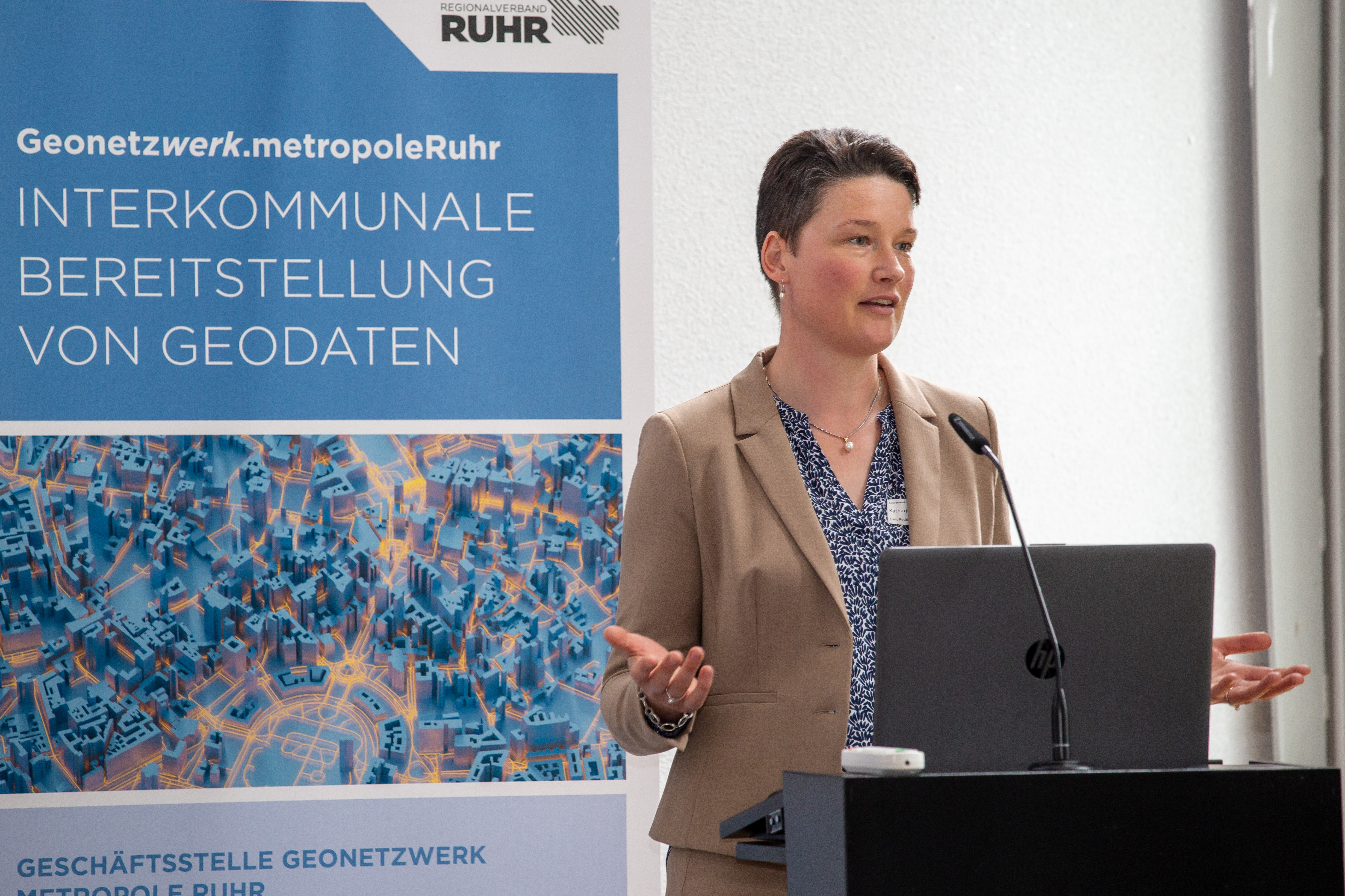 Katharina Telkemeier bei ihrem Vortrag 